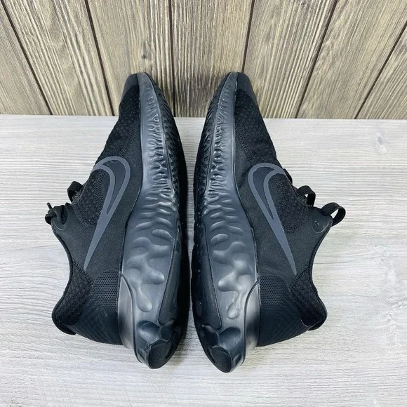 Nike Renew Run 2 Shoes Men's 11  Triple Black Low Top Athletic Running Sneakers - Picture 15 of 16